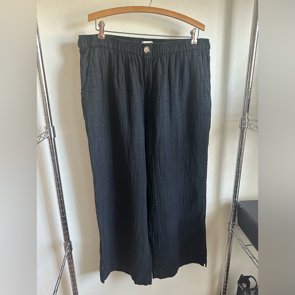 WONDERLY Black Wide-Leg Pants.